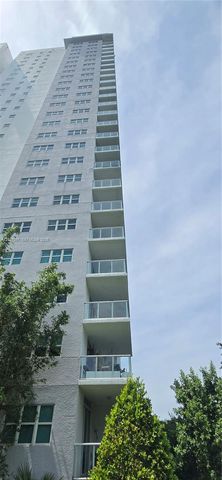 14951 Royal Oaks Ln 1001, North Miami, FL 33181