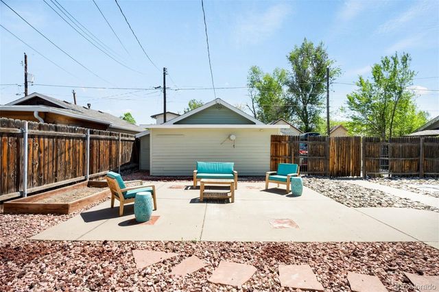 4876 Stuart Street, Denver, CO 80212