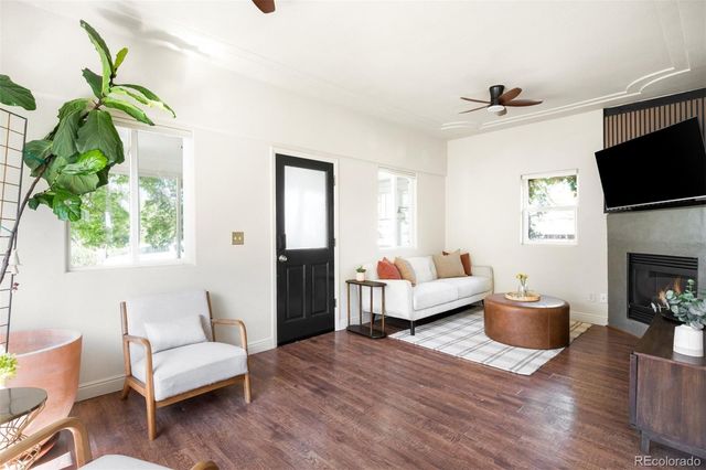 4876 Stuart Street, Denver, CO 80212