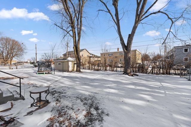 1594 Albemarle Street, Saint Paul, MN 55117