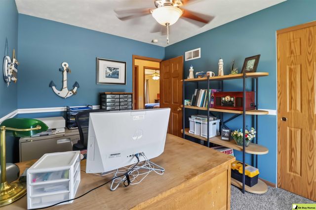 17516 Emiline Street, Omaha, NE 68136