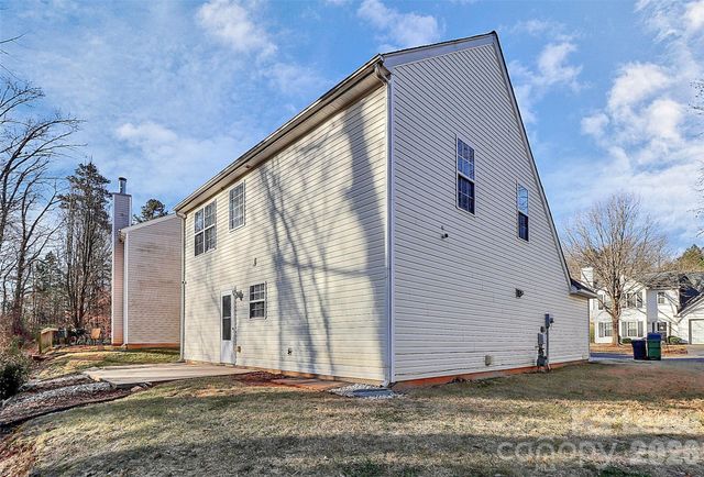 2134 Cindy Creek Lane, Charlotte, NC 28216