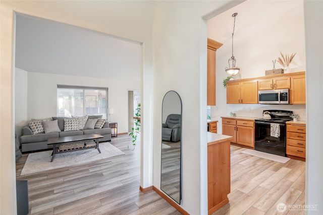 1405 NE Riddell Avenue, Orting, WA 98360