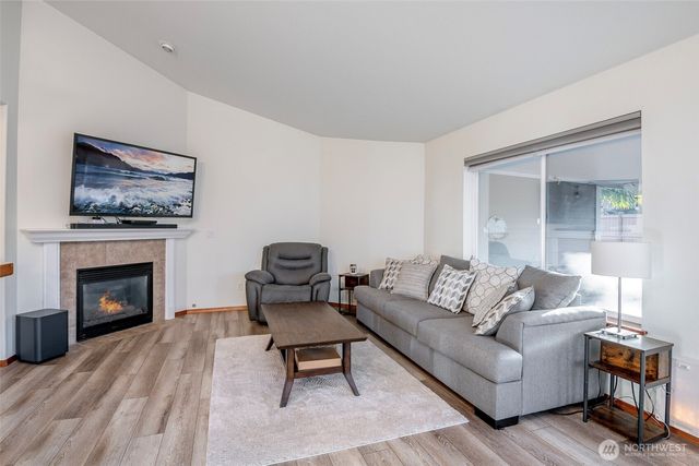 1405 NE Riddell Avenue, Orting, WA 98360