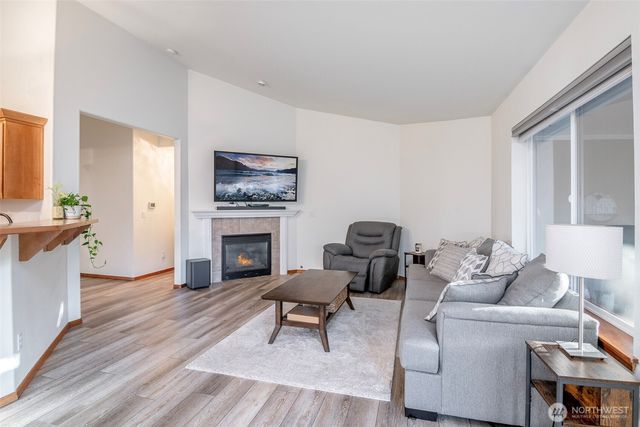 1405 NE Riddell Avenue, Orting, WA 98360