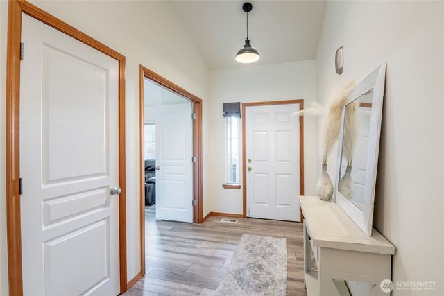 1405 NE Riddell Avenue, Orting, WA 98360