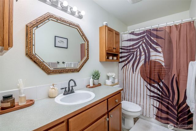 1405 NE Riddell Avenue, Orting, WA 98360