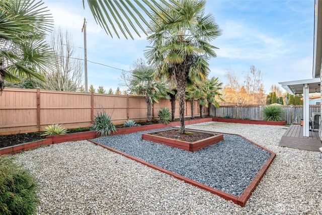 1405 NE Riddell Avenue, Orting, WA 98360