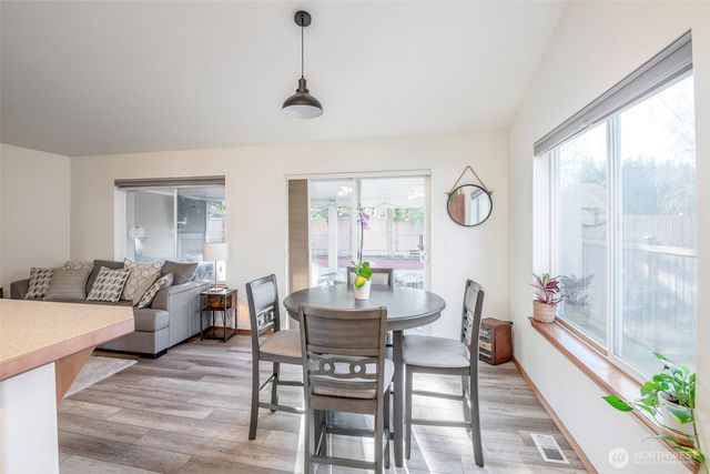 1405 NE Riddell Avenue, Orting, WA 98360