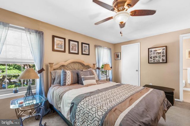 1003 MULBERRY CT, Marlton, NJ 08053