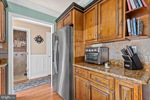 1003 MULBERRY CT, Marlton, NJ 08053