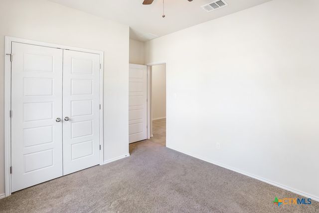 105 Leather Oak Loop, San Marcos, TX 78666