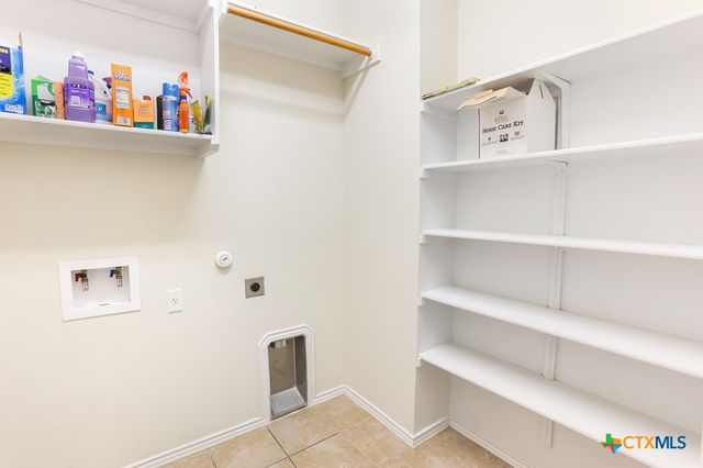 105 Leather Oak Loop, San Marcos, TX 78666