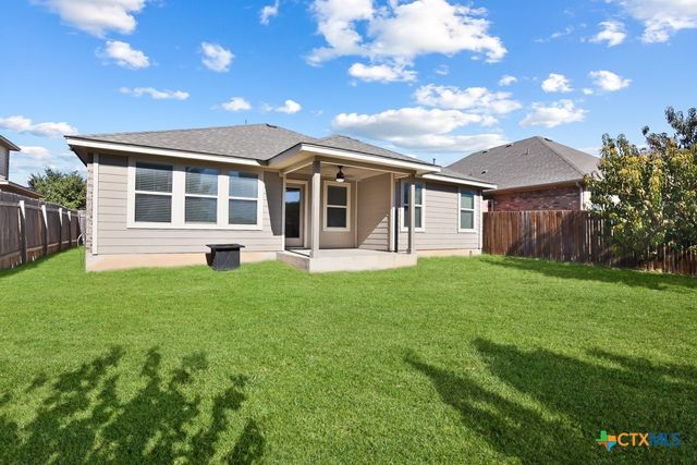 105 Leather Oak Loop, San Marcos, TX 78666