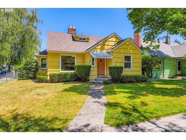 4949 N WILLAMETTE Blvd, Portland, OR 97203