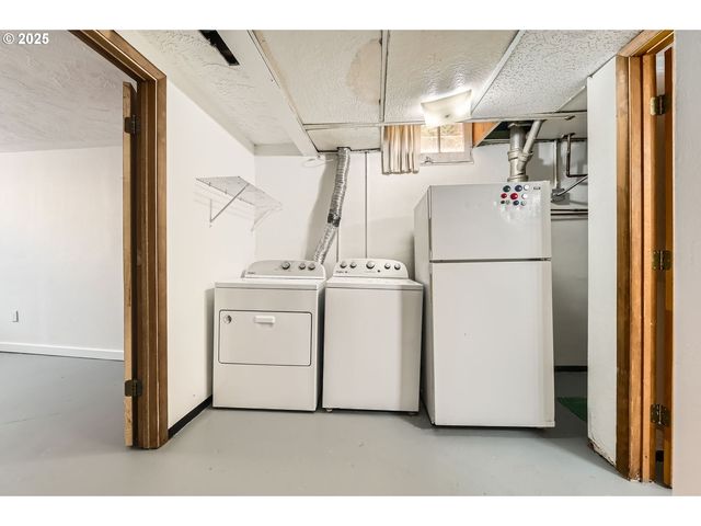 4949 N WILLAMETTE Blvd, Portland, OR 97203