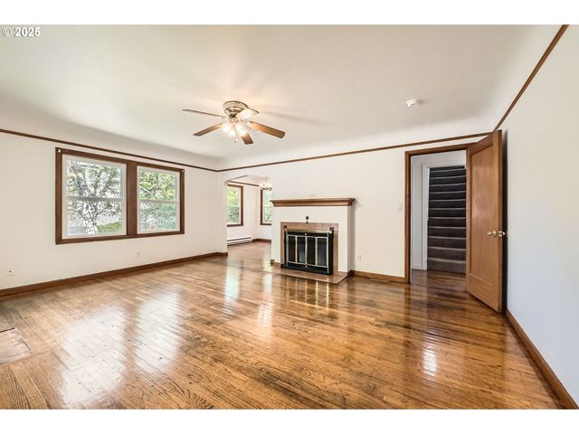 4949 N WILLAMETTE Blvd, Portland, OR 97203