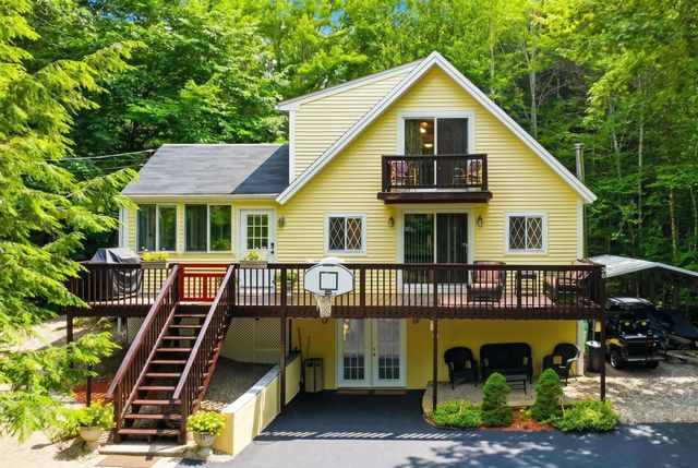 30 Hickory Lane, Moultonborough, NH 03254