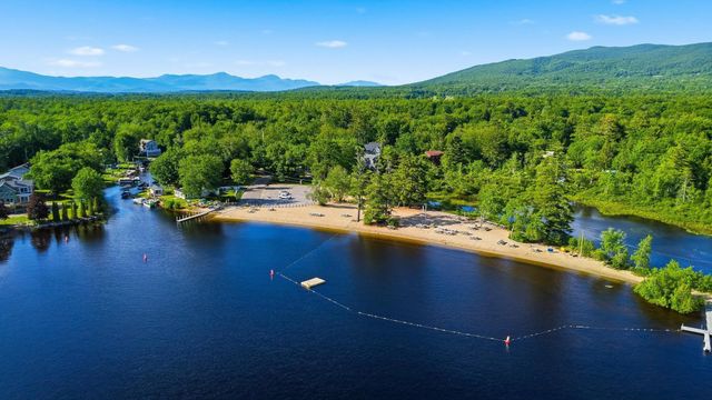 30 Hickory Lane, Moultonborough, NH 03254