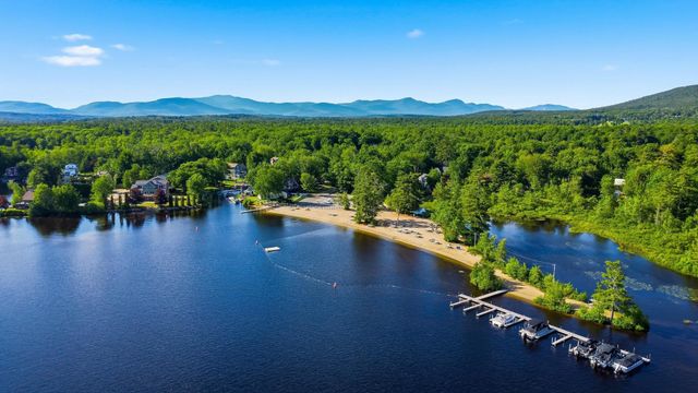 30 Hickory Lane, Moultonborough, NH 03254