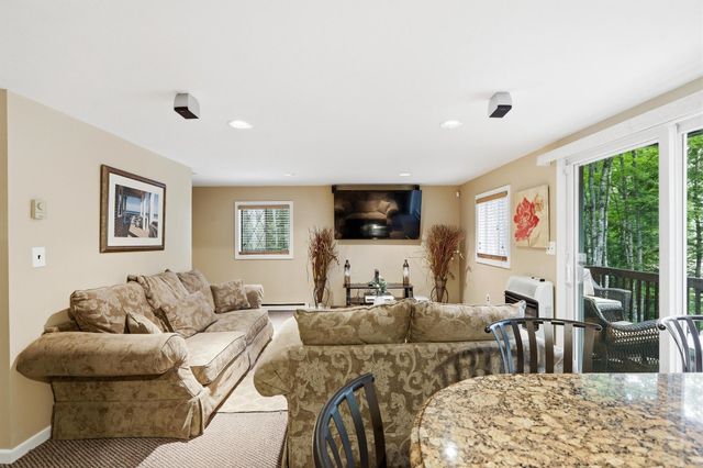 30 Hickory Lane, Moultonborough, NH 03254
