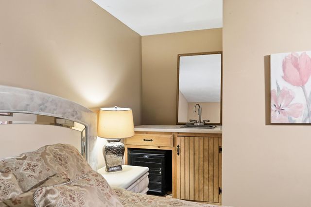 30 Hickory Lane, Moultonborough, NH 03254