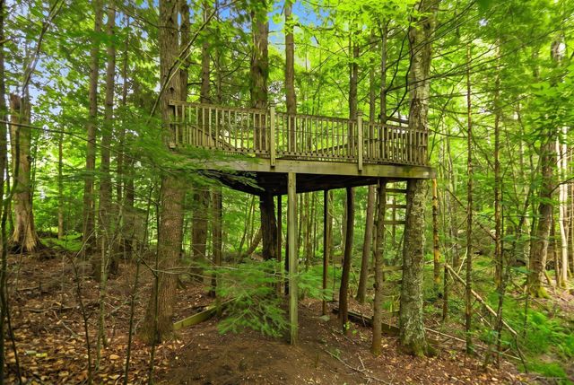 30 Hickory Lane, Moultonborough, NH 03254