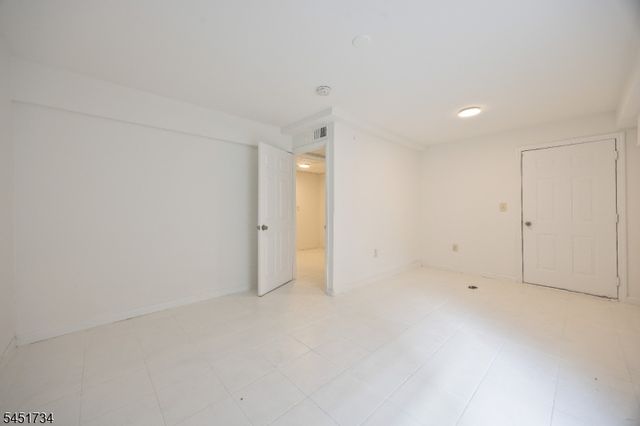235 Keen St, Paterson City, NJ 07524