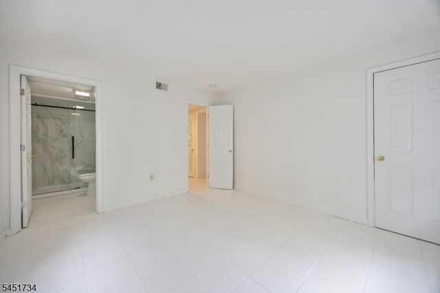 235 Keen St, Paterson City, NJ 07524