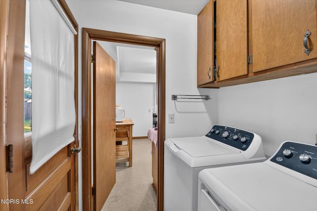 6011 Holliday Drive, Toledo, OH 43611