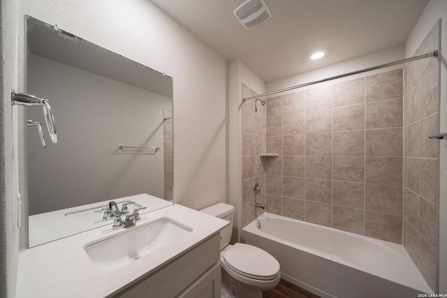 227 American Robin, San Antonio, TX 78253