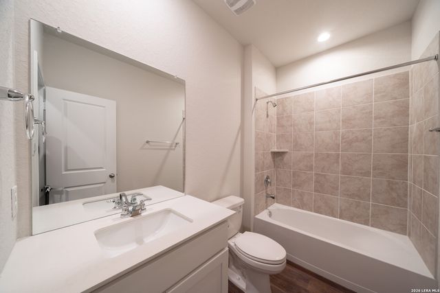 227 American Robin, San Antonio, TX 78253