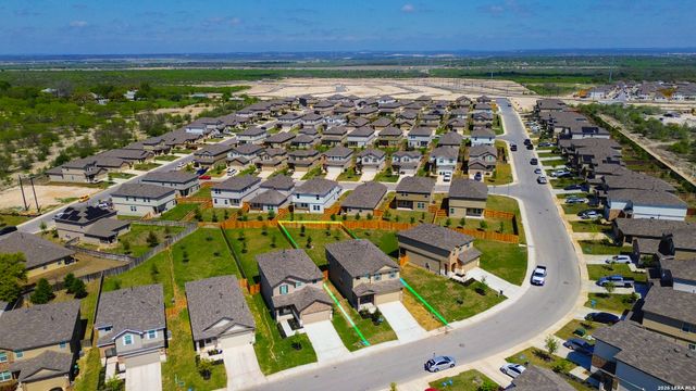 227 American Robin, San Antonio, TX 78253