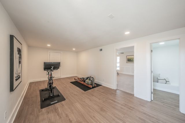 710 Meadow Lake Drive, Lakewood Village, TX 75068