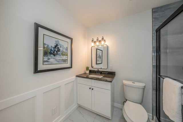 710 Meadow Lake Drive, Lakewood Village, TX 75068