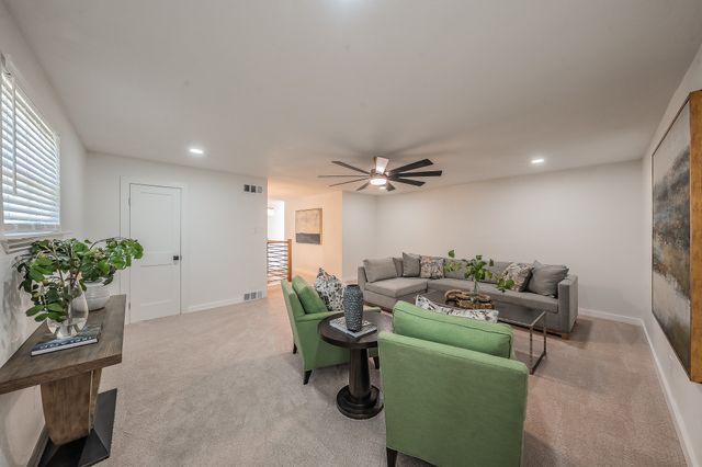 710 Meadow Lake Drive, Lakewood Village, TX 75068