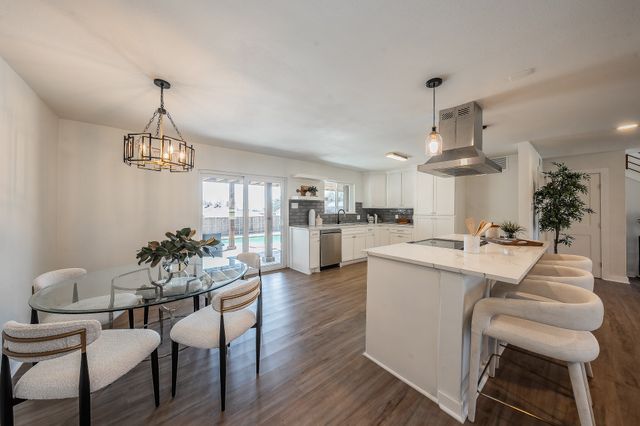 710 Meadow Lake Drive, Lakewood Village, TX 75068