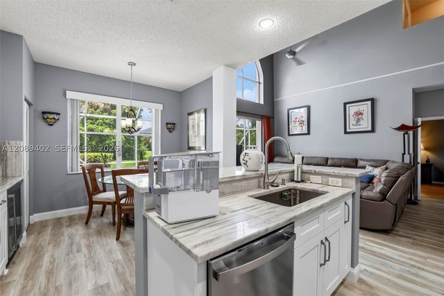 7770 NW 29th, Margate, FL 33063