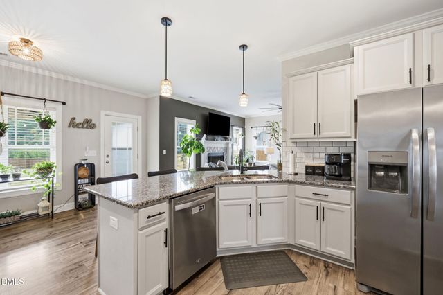 124 Shady Oaks Drive, Benson, NC 27504