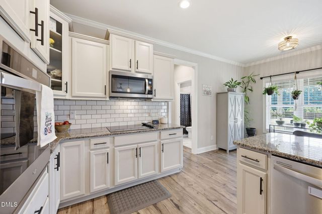 124 Shady Oaks Drive, Benson, NC 27504
