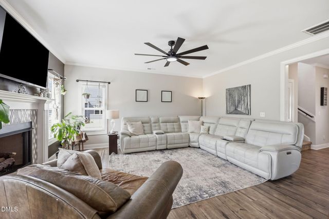 124 Shady Oaks Drive, Benson, NC 27504