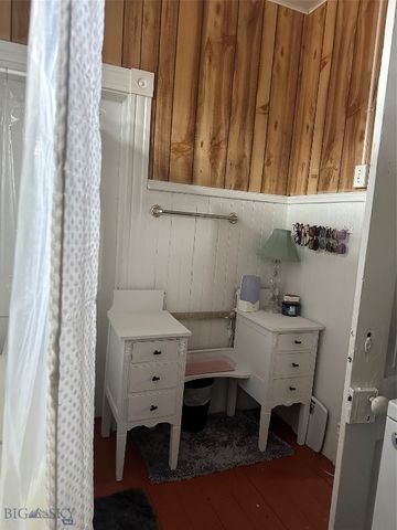 905 W Copper, Butte, MT 59701