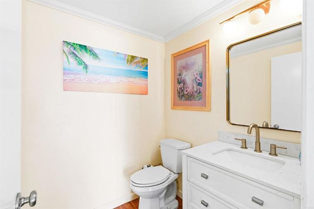 940 Stern Lane, Oxnard, CA 93035