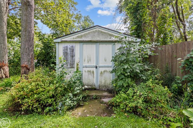 27748 Moran Street, Harrison Twp, MI 48045