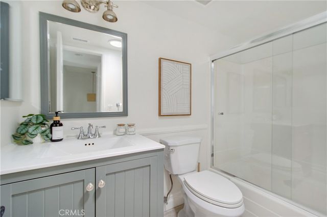 19 Seabird Court, Newport Beach, CA 92663