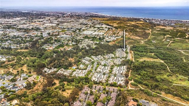 19 Seabird Court, Newport Beach, CA 92663