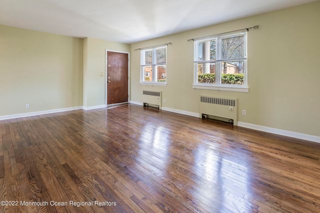 142 South Street 6A, Red Bank, NJ 07701