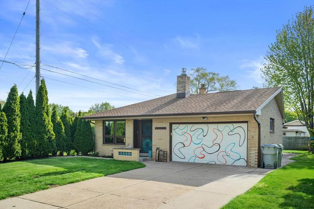 3334 N Argonne DRIVE, Milwaukee, WI 53222