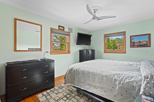 3334 N Argonne DRIVE, Milwaukee, WI 53222