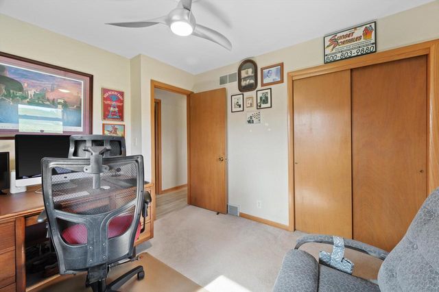 3334 N Argonne DRIVE, Milwaukee, WI 53222
